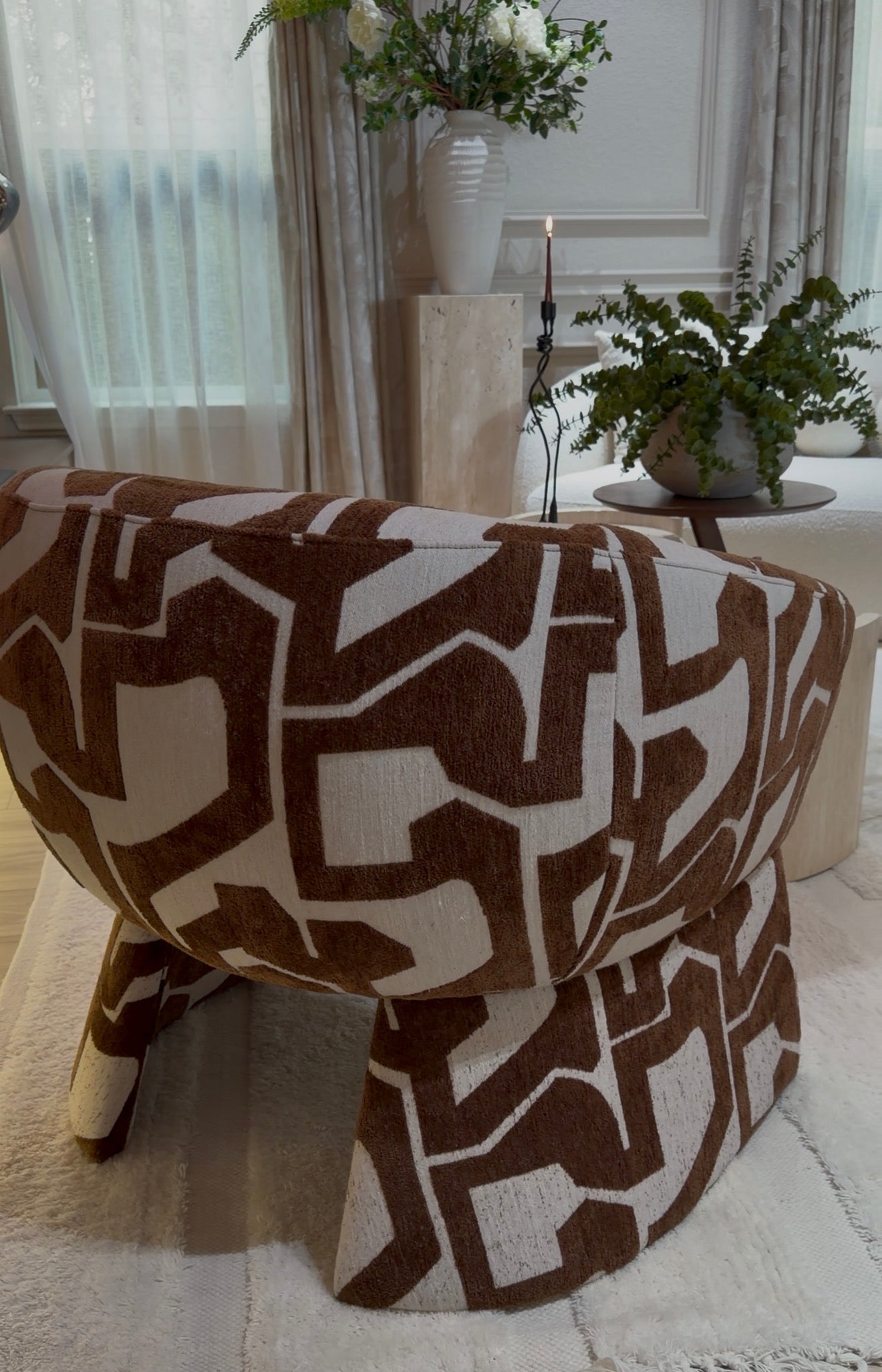 512-F-ACCENT CHAIR 067