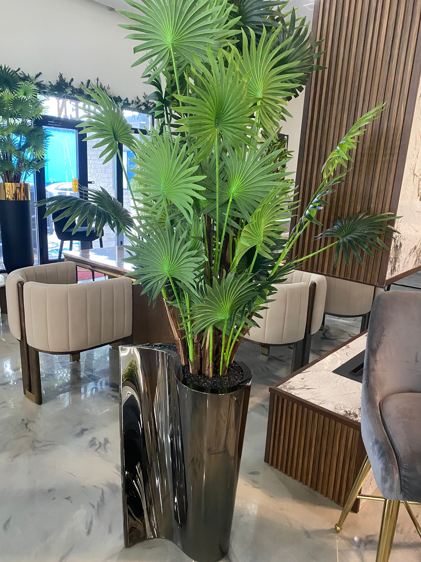512- Palm tree